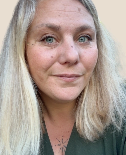 Je suis Amandine Lavillat, hypno-coach en Haute-Savoie et Savoie